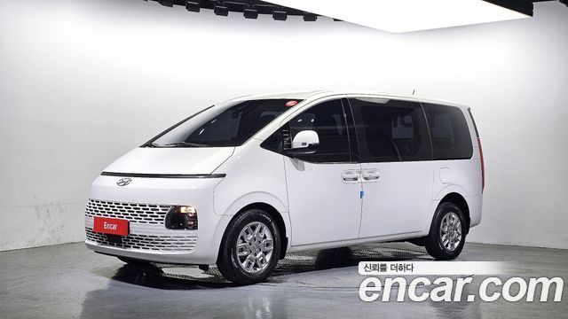 Hyundai Staria 2022