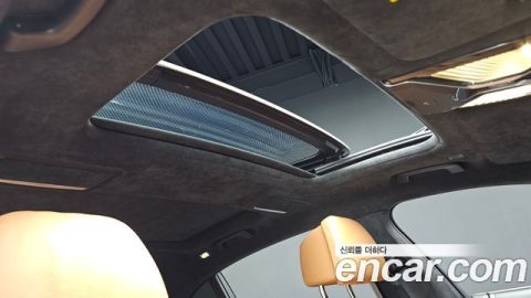 BMW 7-Series 2021