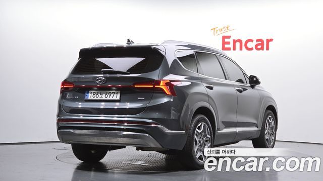 Hyundai Santa Fe 2023