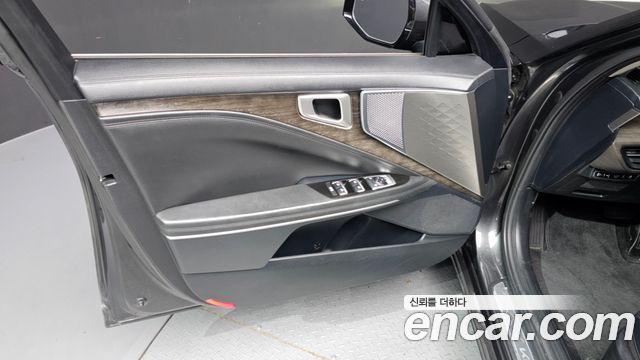Kia K8 2023
