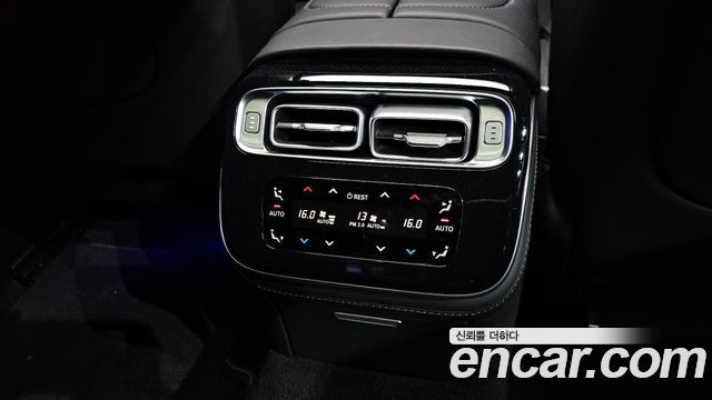 Mercedes-Benz S-Class 2022
