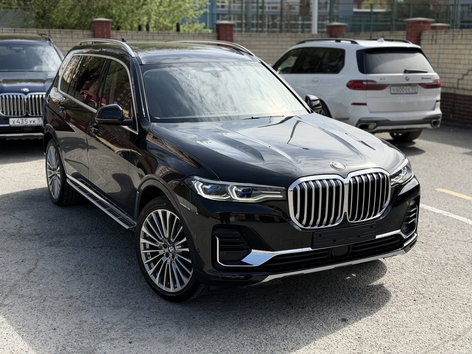 BMW X7 2021