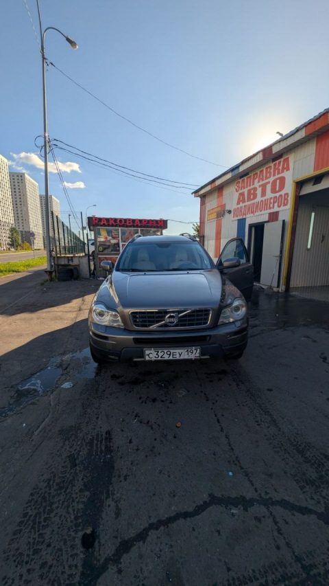 Volvo XC90 2010